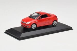 Opel Tigra TwinTop Magma Rouge Minichamps 1:43 B24910027T Métal — image 2 sur 4