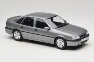 Opel Vectra A 2000 16V Gris Foncé MCG 1:18 MCG18462 Métal — image 4 sur 6