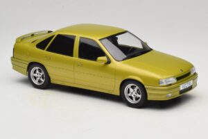 Opel Vectra A 2000 16V Jaune MCG 1:18 MCG18463 Métal — image 4 sur 6