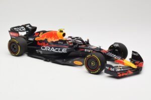 Oracle Red Bull Racing RB18 #11 S. Perez Miami GP 2022 Minichamps 1:18 110220511 Métal — image 4 sur 6