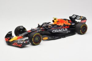 Oracle Red Bull Racing RB18 #11 S. Perez Miami GP 2022 Minichamps 1:18 110220511 Métal