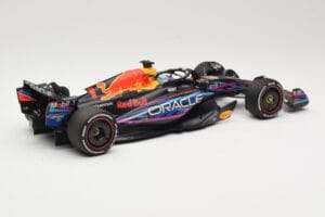 Oracle Red Bull Racing RB19 #1 M. Verstappen Winner Miami GP 2023 Minichamps 1:18 110230501 Métal — image 2 sur 6