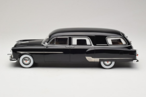 Packard Henney Noir BoS Models 1:18 BOS342 Métal — image 3 sur 6