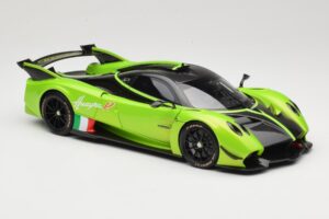 Pagani Huayra R Vert LCD 1:18 LCD18012-GR Métal — image 6 sur 8