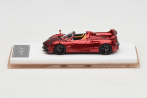 Pagani Huayra Roadster Tricolore Rouge Henson & Heaven 1:64 PHRTR01 Métal