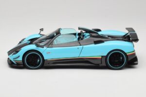 Pagani Zonda Uno Carbon Bleu Clair Almost Real 1:18 850630001 Métal — image 4 sur 8