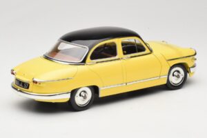 Panhard PL17 Jaune Solido 1:18 8173 Métal — image 3 sur 8