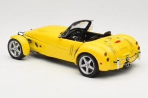 Panoz AIV Roadster Jaune AUTOart 1:18 78213 Métal — image 7 sur 8