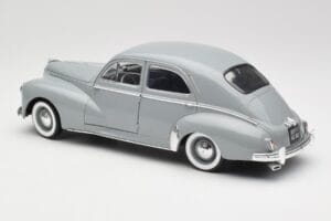 Peugeot 203 Gris Clair Solido 1:18 8145 Métal — image 7 sur 8