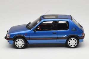 Peugeot 205 1.9 GTI Le Mans Miami Blue Otto 1:18 OT1153 Résine — image 3 sur 6