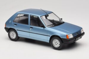 Peugeot 205 Bleu MCG 1:18 MCG18491 Métal — image 4 sur 6