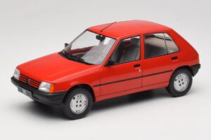 Peugeot 205 Rouge MCG 1:18 MCG18492 Métal
