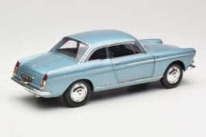 Peugeot 404 Coupe Bleu Norev 1:18 184745 Métal — image 3 sur 8