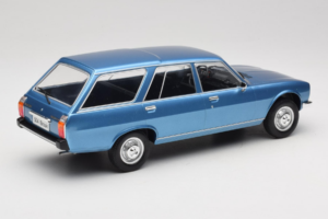 Peugeot 504 Break Bleu MCG 1:18 MCG18213 Métal — image 2 sur 6