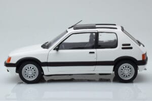 Peugeot 205 GTi 1.6 Blanc Norev 1:18 184849 Métal — image 4 sur 8