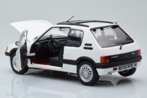 Peugeot 205 GTi 1.6 Blanc Norev 1:18 184849 Métal — image 5 sur 8
