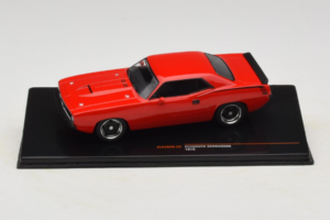 Plymouth Barracuda Rouge IXO 1:43 CLC592N Métal