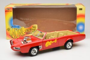 Pontiac GTO Monkeemobile Rouge ERTL 1:18 33150 Métal — image 8 sur 8