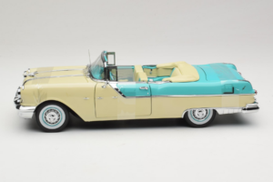 Pontiac Star Chief I Love Lucy Nautilus Blue Blanc Sun Star 1:18 5057 Métal — image 4 sur 7