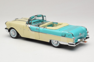 Pontiac Star Chief I Love Lucy Nautilus Blue Blanc Sun Star 1:18 5057 Métal — image 6 sur 7