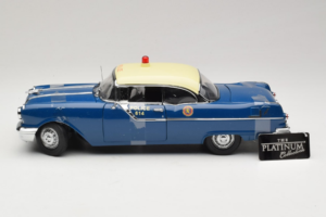 Pontiac Star Chief Voiture de Police Sun Star 1:18 5046 Métal — image 3 sur 6