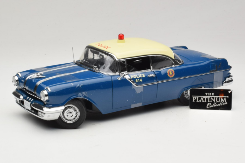 Pontiac Star Chief Voiture de Police Sun Star 1:18 5046 Métal