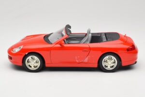 Porsche 911 996 Cabriolet Rouge Mira 1:18 6930 Métal — image 4 sur 8