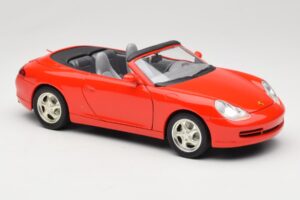 Porsche 911 996 Cabriolet Rouge Mira 1:18 6930 Métal — image 6 sur 8