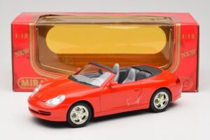 Porsche 911 996 Cabriolet Rouge Mira 1:18 6930 Métal — image 8 sur 8