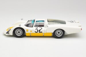 Porsche 906LH #32 Porsche System Engineering G. Schutz / P. De Klerk 24 Hours of Le Mans 1966 Minichamps 1:18 100666132 Métal — image 4 sur 8