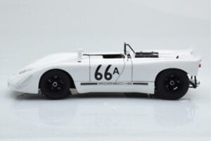 Porsche 908/02 #66A S. McQueen Holtville 1970 AUTOart 1:18 87073 Métal — image 5 sur 8