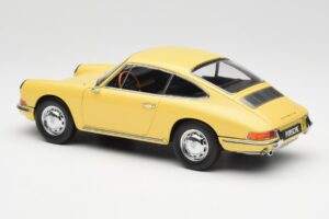 Porsche 911 901 Champagne Jaune Kyosho 1:18 08969Y Métal — image 7 sur 8