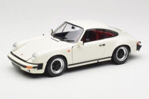 Porsche 911 930 Carrera 3.2 Grand Prix White Minichamps 1:18 100063024 Métal