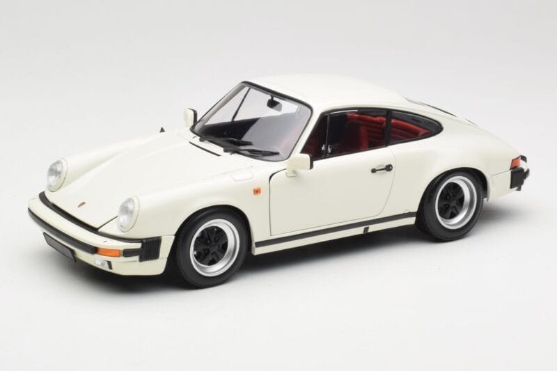 Porsche 911 930 Carrera 3.2 Grand Prix White Minichamps 1:18 100063024 Métal