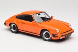 Porsche 911 930 Carrera 3.2 Signal Orange Minichamps 1:18 100063025 Métal — image 6 sur 8