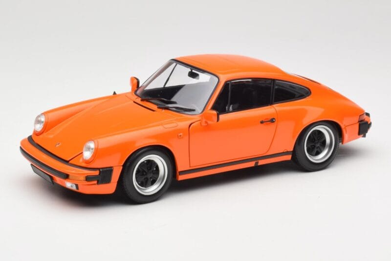 Porsche 911 930 Carrera 3.2 Signal Orange Minichamps 1:18 100063025 Métal