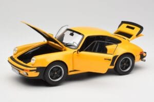 Porsche 911 930 Turbo 3.0 Jaune Norev 1:18 187579 Métal — image 2 sur 8