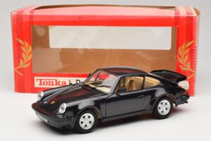 Porsche 911 930 Turbo Vert Tonka 1:18 1677 Métal — image 8 sur 8