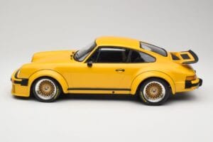 Porsche 911 934 RSR Jaune 1976 Minichamps 1:12 125766401 Métal — image 3 sur 6