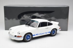 Porsche 911 2.7 RS Grand Prix Blanc GT Spirit 1:12 GT921 Résine — image 6 sur 6