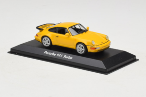 Porsche 911 964 Turbo Jaune MaxiChamps 1:43 940069104 Métal — image 3 sur 4