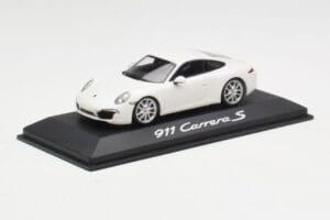 Porsche 911 991 Carrera S Blanc IAA Frankfurt 2011 Minichamps 1:43 WAX20100090 Métal — image 2 sur 5