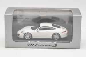 Porsche 911 991 Carrera S Blanc IAA Frankfurt 2011 Minichamps 1:43 WAX20100090 Métal — image 5 sur 5