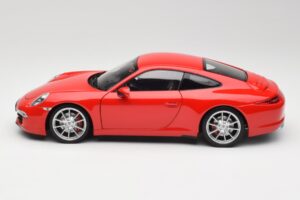 Porsche 911 991 Carrera S Guards Rouge Minichamps 1:18 100061020 Métal — image 4 sur 8