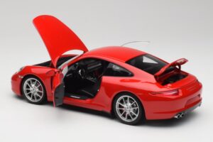Porsche 911 991 Carrera S Guards Rouge Minichamps 1:18 100061020 Métal — image 5 sur 8