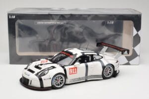 Porsche 911 991 GT3 R #911 2015 Minichamps 1:18 155156000 Métal — image 6 sur 6