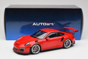Porsche 911 991 GT3 RS Guards Rouge Jantes Argent AUTOart 1:18 78165 Métal — image 8 sur 8