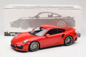 Porsche 911 991 Turbo S Guards Red Minichamps 1:18 110067122 Métal — image 8 sur 8