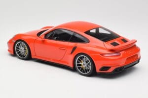 Porsche 911 991 Turbo S Lava Orange Minichamps 1:18 110067120 Métal — image 7 sur 8