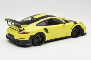 Porsche 911 GT2 RS 991.2 Weissach Package Vert Jantes Noires Minichamps 1:18 155068300-1 Métal — image 2 sur 6